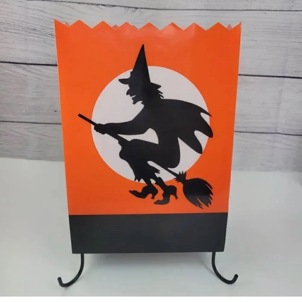 NEW PR3673 Hallmark Hauntington Cackling Witch Luminary